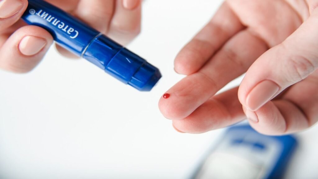 Types Of Diabetes: Complications, Treatment & Prevention: