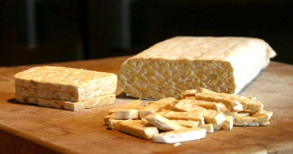 A plate of sliced tempeh 